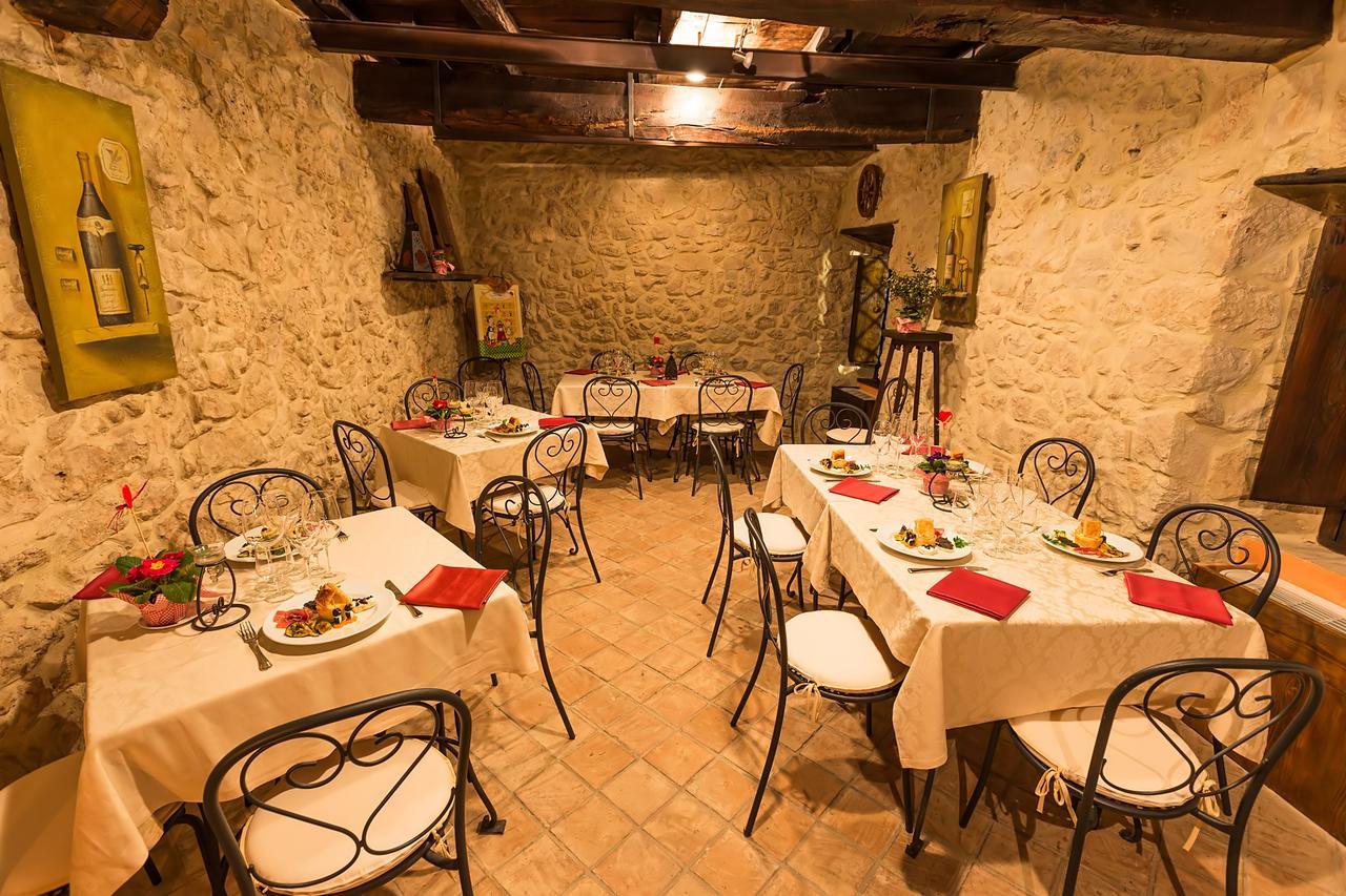 Bed and Breakfast Nenà Al Borgo Castello à Pico Extérieur photo