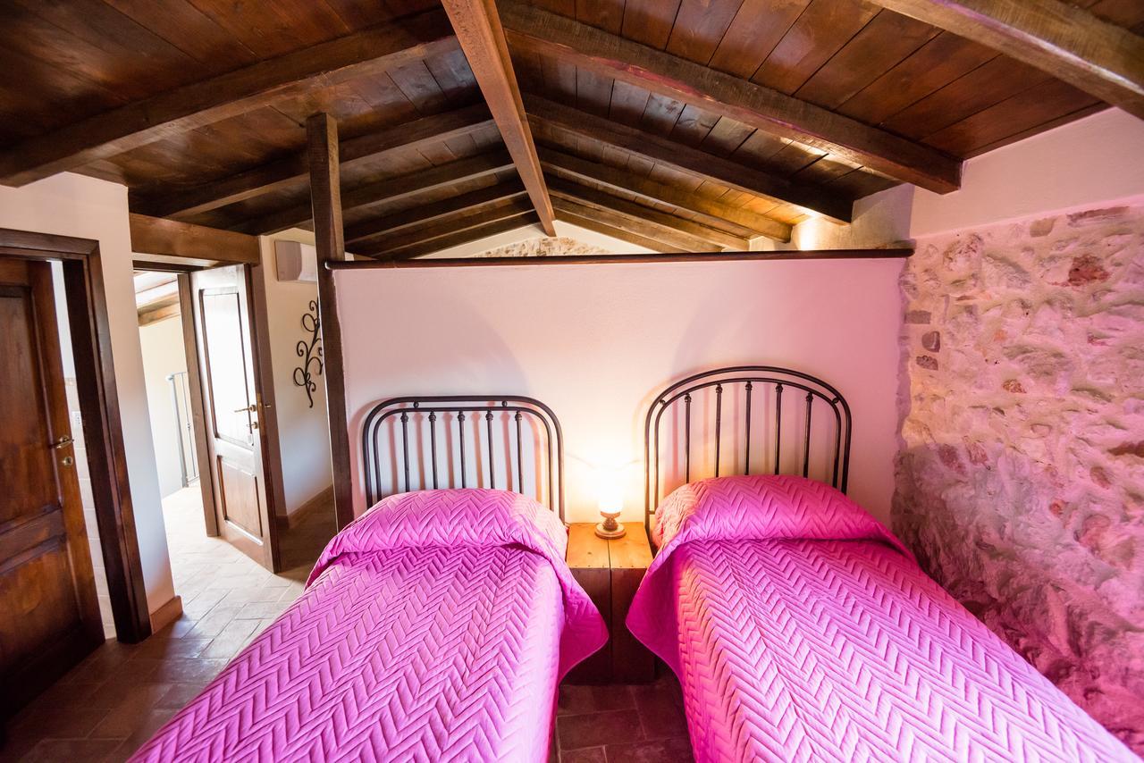 Bed and Breakfast Nenà Al Borgo Castello à Pico Extérieur photo
