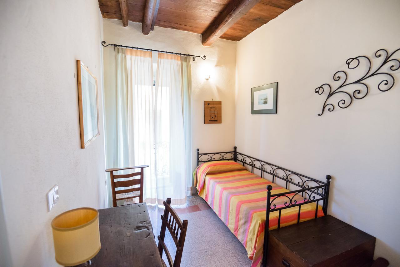 Bed and Breakfast Nenà Al Borgo Castello à Pico Extérieur photo