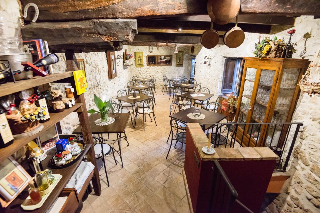 Bed and Breakfast Nenà Al Borgo Castello à Pico Extérieur photo